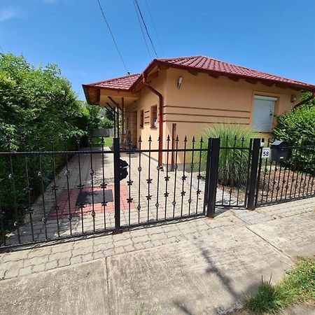 Zseki Apartman Hajdúszoboszló Exteriér fotografie