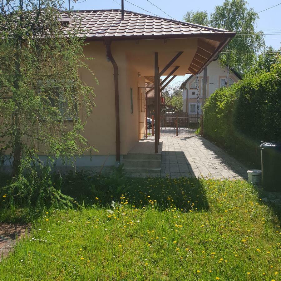 Zseki Apartman Hajdúszoboszló Exteriér fotografie